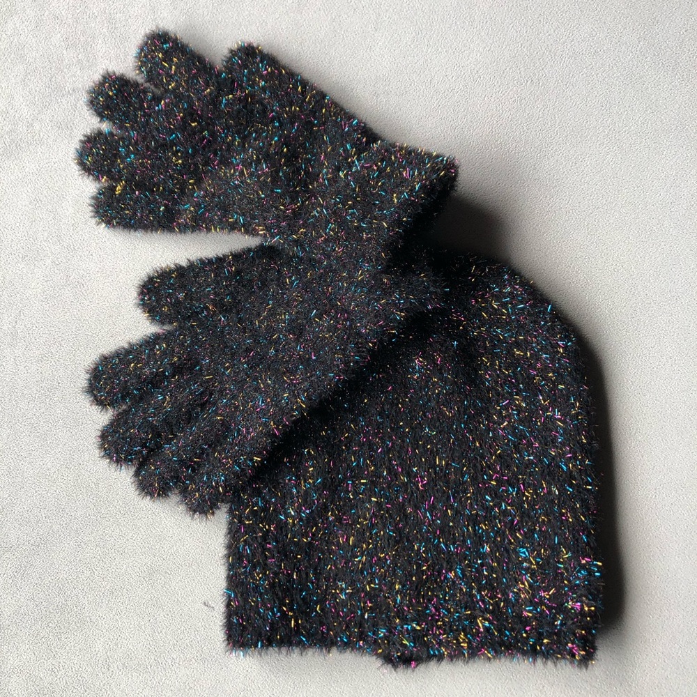BP. ~ Tinsel Beanie and Gloves ~ Black with Rainbow Tinsel